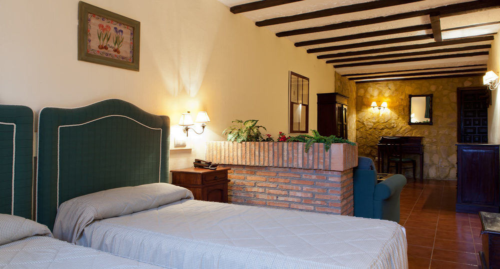Hotel Resort Cueva Del Fraile Cuenca  Exteriör bild