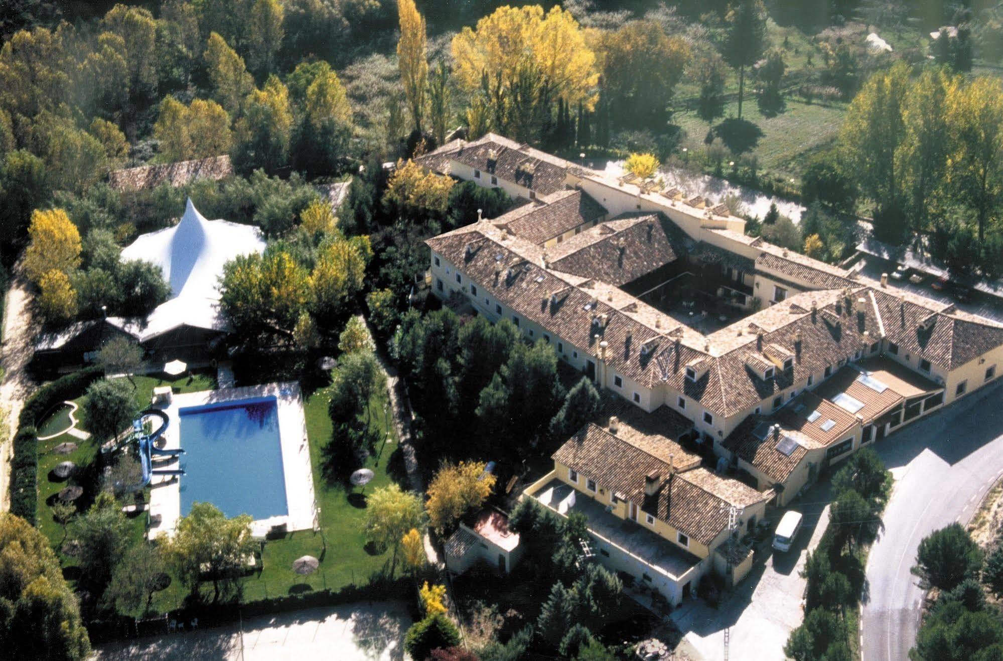 Hotel Resort Cueva Del Fraile Cuenca  Exteriör bild